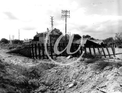 BAGNOLES DE L ORNE(61140) Seconde guerre mondiale Voie ferre arrache par les bombardements allis.