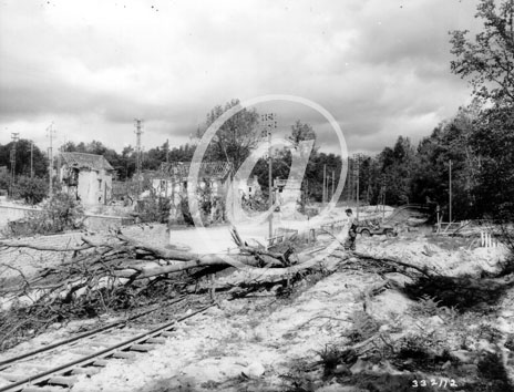 BAGNOLES DE L ORNE(61140) Seconde guerre mondiale Voie de chemin de fer détruite par les bombardements alliés.