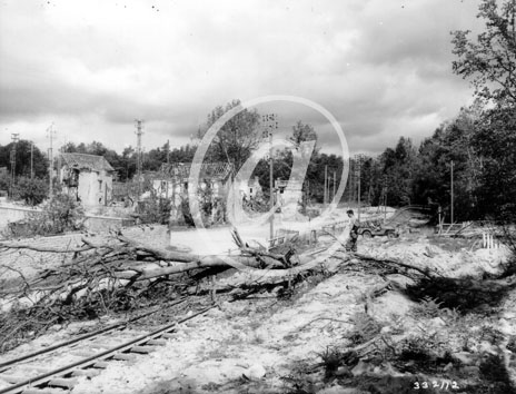 BAGNOLES DE L ORNE(61140) Seconde guerre mondiale Voie de chemin de fer dtruite par les bombardements allis.