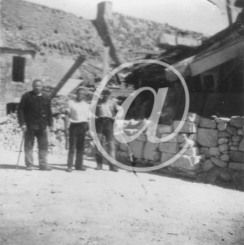 ECOUCHE(61150) 13 août 1944 Ecouché pendant la seconde guerre mondiale (col. Mau.) ECOUCHE(61150) 13 août 1944 Ecouché pendant la seconde guerre mondiale (col. Mau.)
