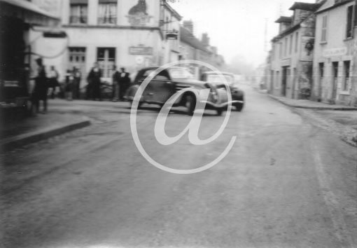 ECOUCHE(61150) 13 août 1944 Ecouché pendant la seconde guerre mondiale (col. Mau.) ECOUCHE(61150) 13 août 1944 Ecouché pendant la seconde guerre mondiale (col. Mau.)